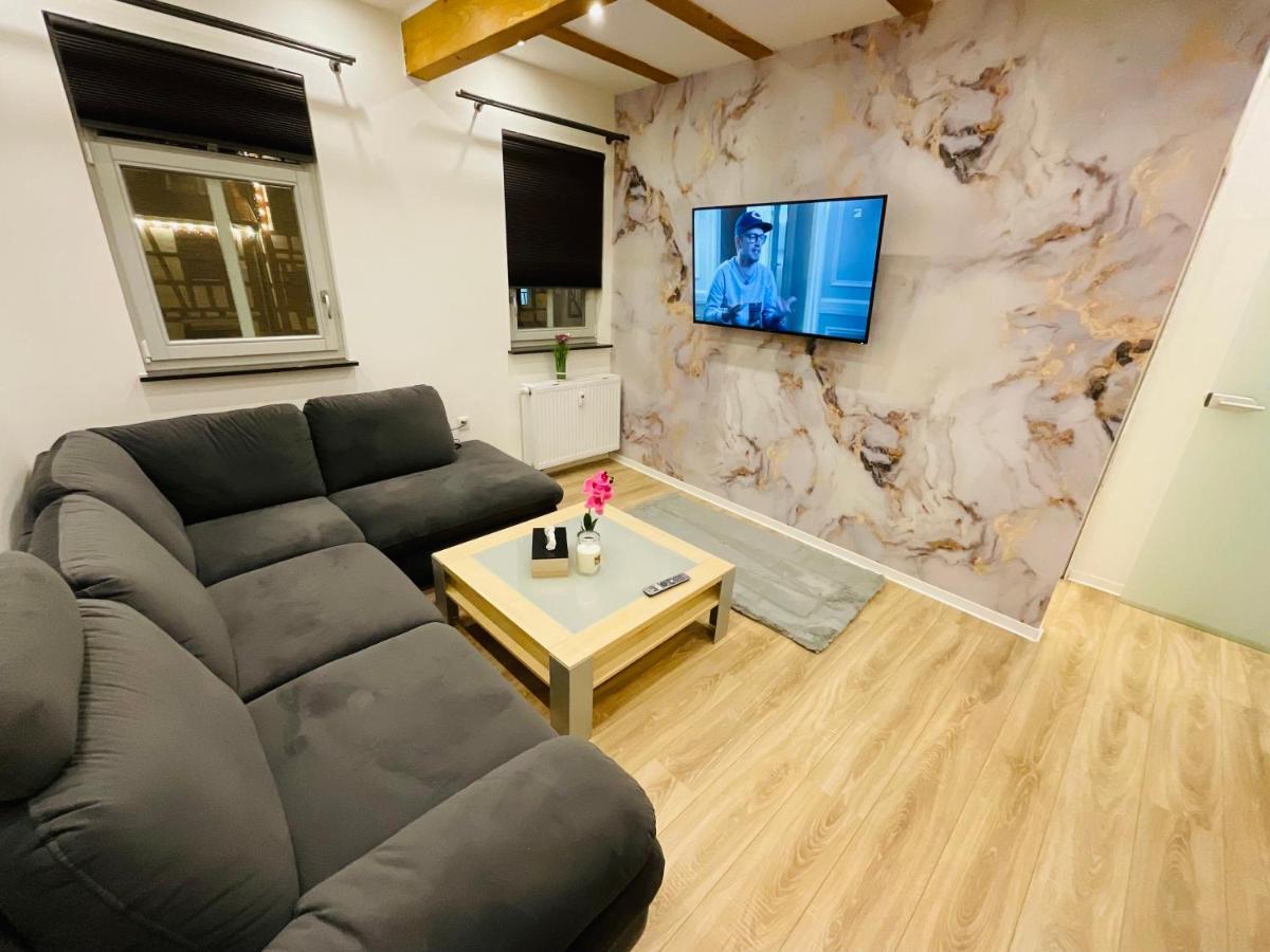 Nidderau Best Central Apartment - Am Marktplatz - Up To 5 - Next To Frankfurt And Hanau - Coffee And Snacks - Netflix, Prime, Disney מראה חיצוני תמונה