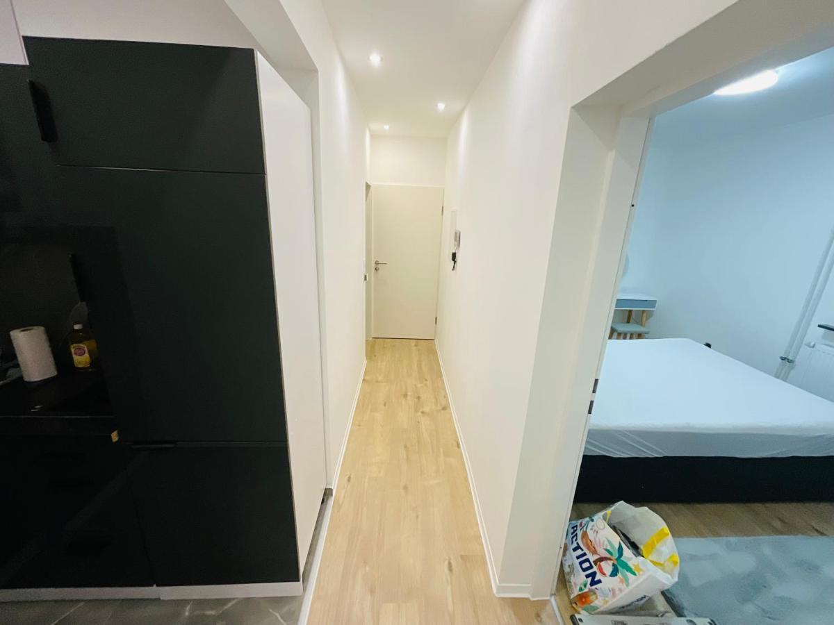 Nidderau Best Central Apartment - Am Marktplatz - Up To 5 - Next To Frankfurt And Hanau - Coffee And Snacks - Netflix, Prime, Disney מראה חיצוני תמונה